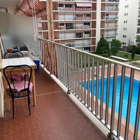 Studio Climatise Et Piscine En Bord De Mer Roquebrune-Cap-Martin Bagian luar foto